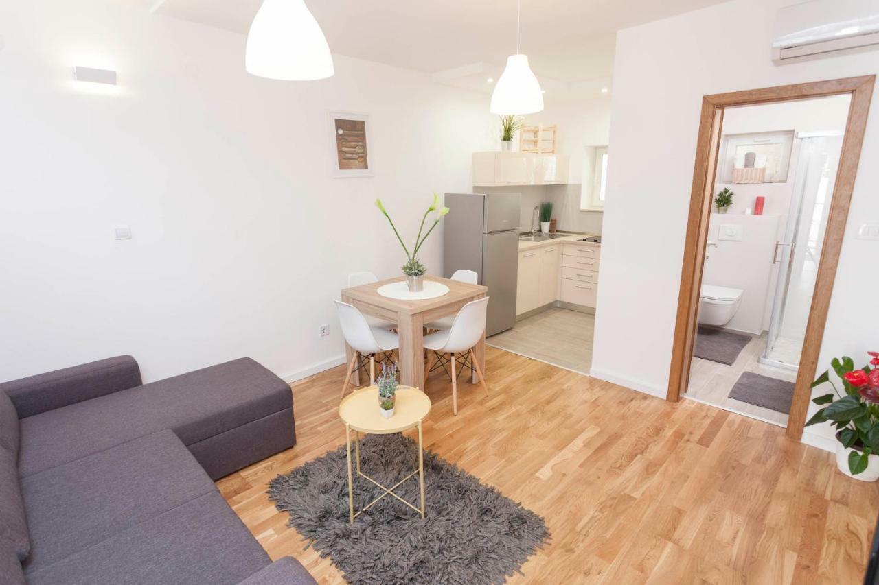 מאקרסקה Apartment Mikula מראה חיצוני תמונה