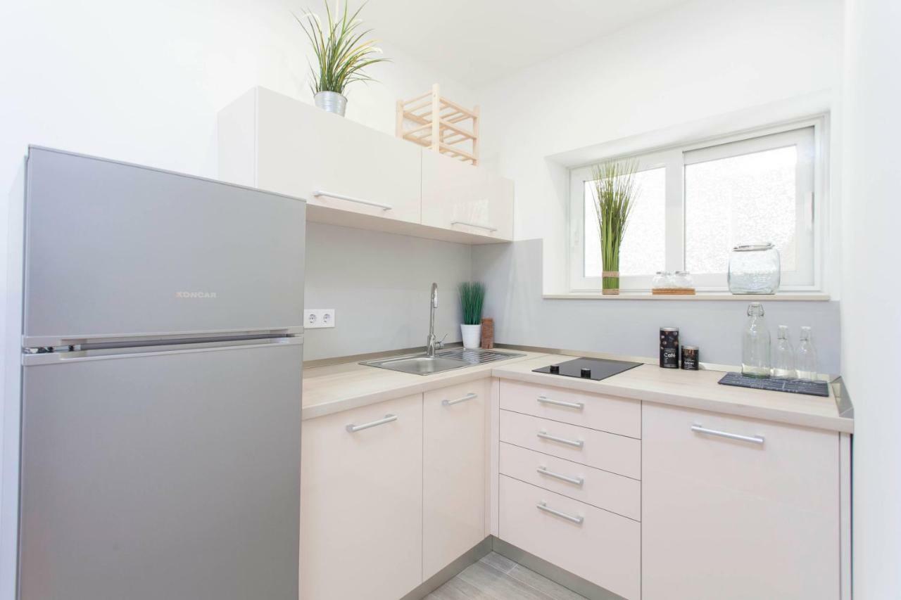 מאקרסקה Apartment Mikula מראה חיצוני תמונה