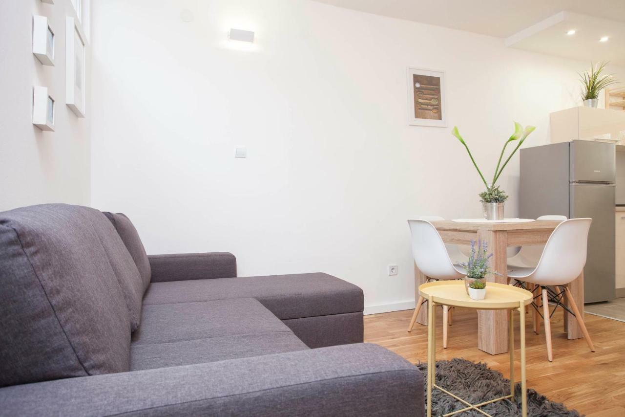 מאקרסקה Apartment Mikula מראה חיצוני תמונה