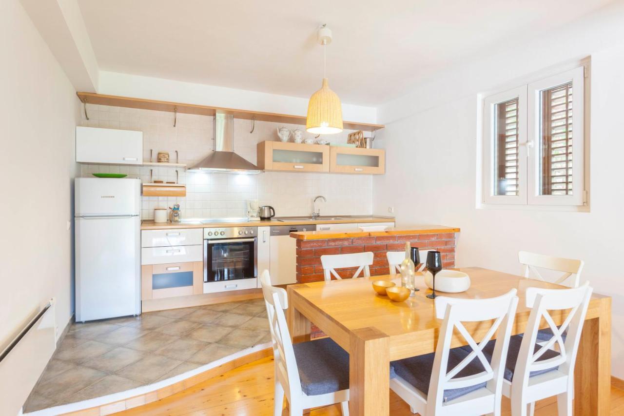 מאקרסקה Apartment Mikula מראה חיצוני תמונה