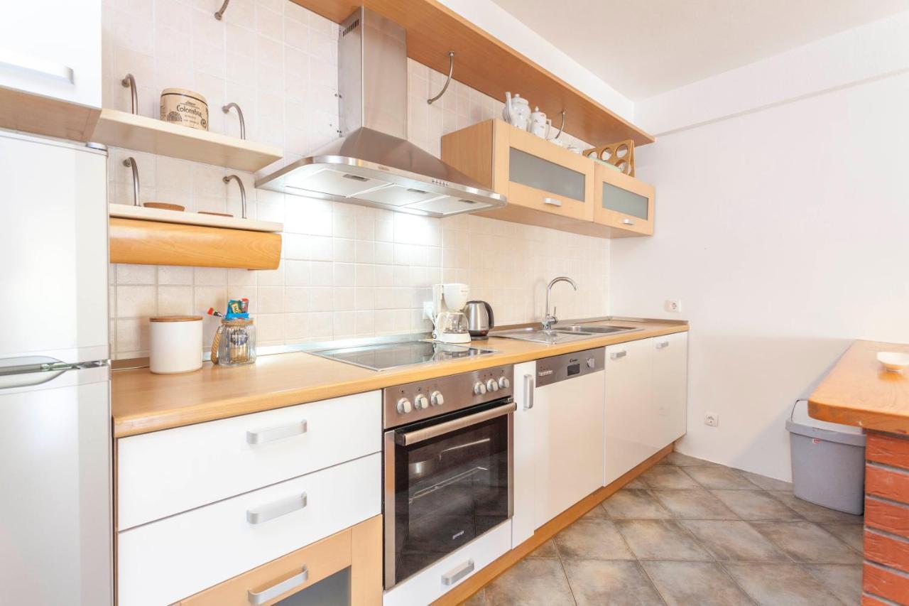 מאקרסקה Apartment Mikula מראה חיצוני תמונה